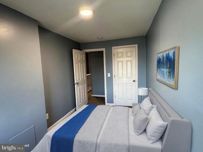 property at 3706 W Belvedere Ave