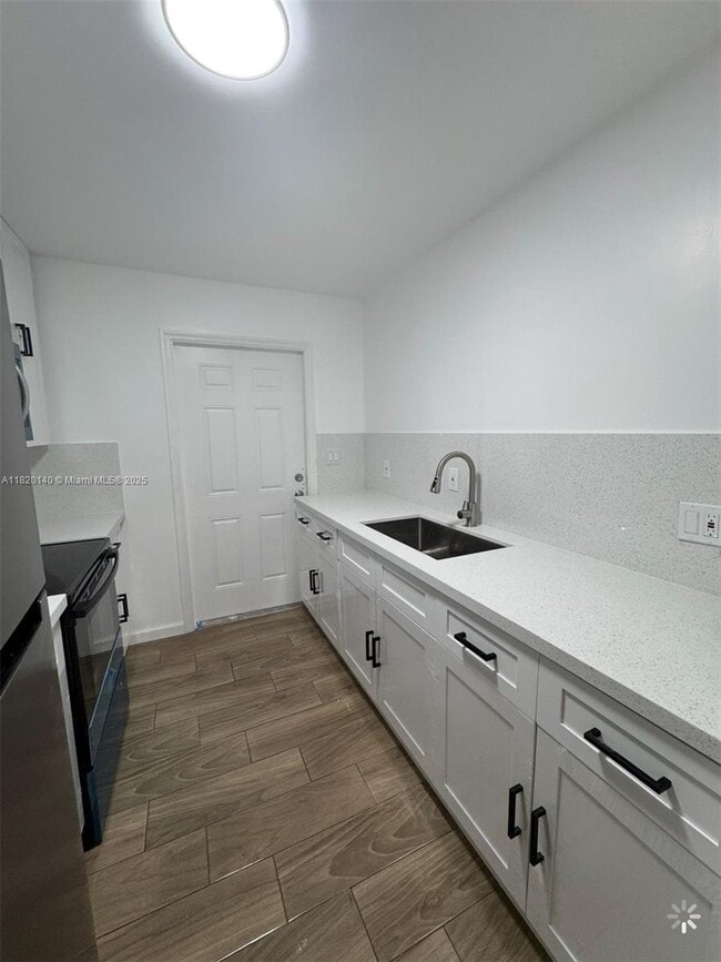 617 NW 3rd Ave in Hallandale Beach, FL - Building Photo - Building Photo