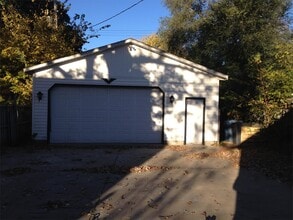 5620 35th Ave S in Minneapolis, MN - Building Photo - Building Photo