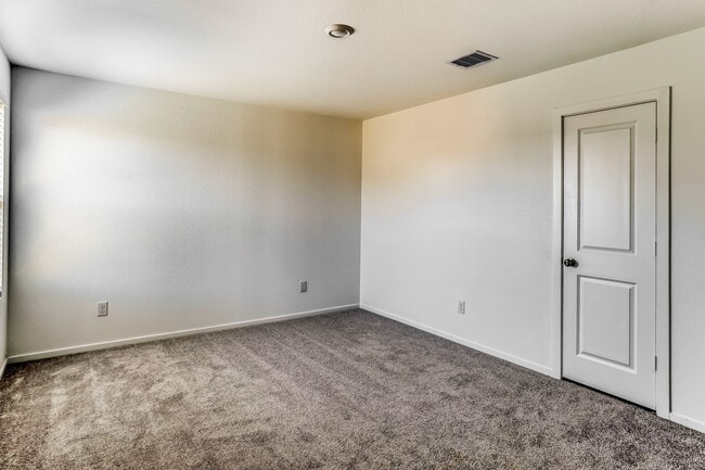 737 Magnolia Creek Dr