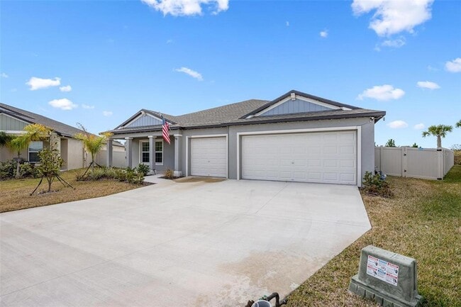 13156 Shimmering Amethyst Ct in Parrish, FL - Building Photo - Building Photo