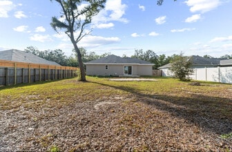13050 Hartung Ave in Pensacola, FL - Building Photo - Building Photo