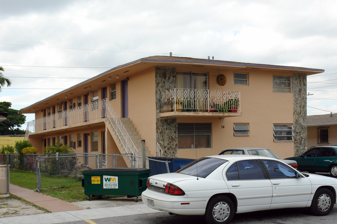 74 W 30th St in Hialeah, FL - Building Photo