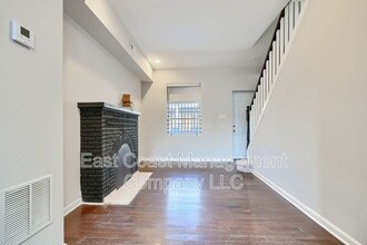 2413 Llewelyn Ave in Baltimore, MD - Building Photo - Building Photo