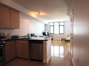 1117 10th St NW-Unit -#912 in Washington, DC - Foto de edificio - Building Photo