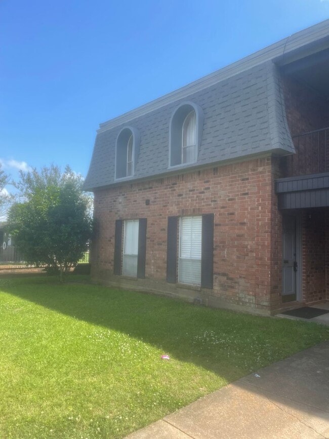 property at 4053 Heyman Ln