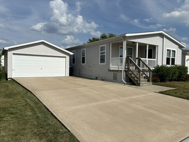 property at 25621 Shoal Creek Dr