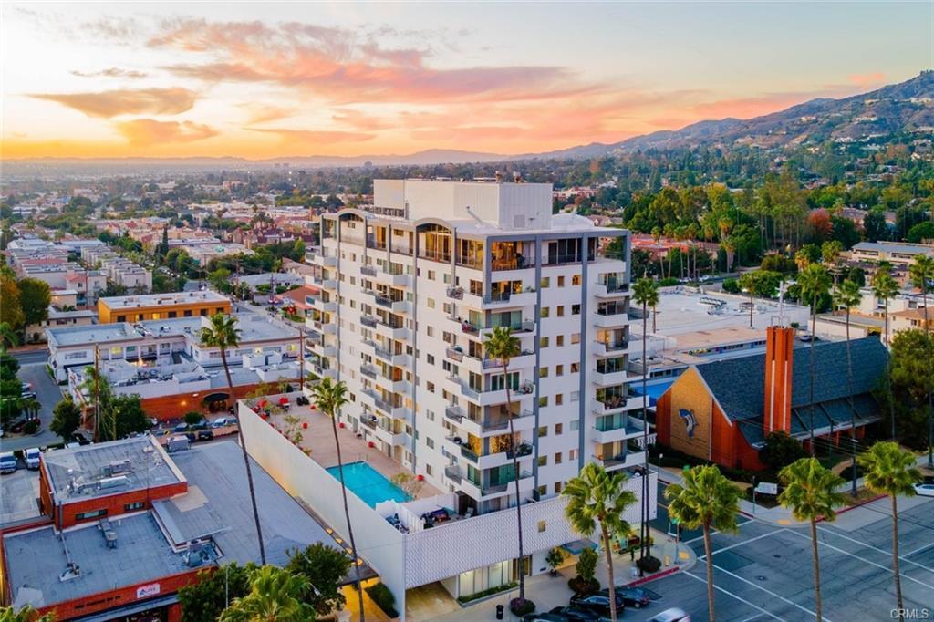 1155 N Brand Blvd in Glendale, CA - Building Photo