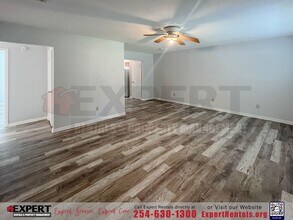1116 Massey St in Killeen, TX - Foto de edificio - Building Photo