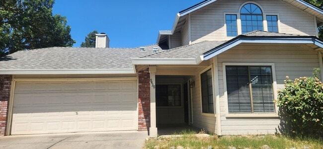 9436 Newington Way in Elk Grove, CA - Building Photo - Building Photo