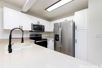 92 Aliinui Dr in Kapolei, HI - Building Photo - Building Photo