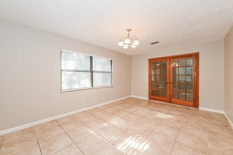 7279 Sharbeth Dr S in Jacksonville, FL - Building Photo - Building Photo