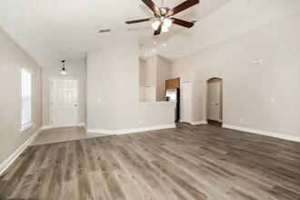 1258 Bedrock Dr in Orange Park, FL - Building Photo - Building Photo