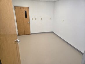 42981 NY-28, Unit 4 in Arkville, NY - Foto de edificio - Building Photo