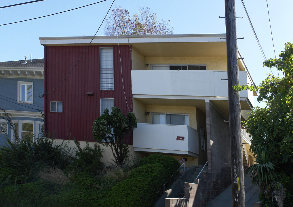 340 Haddon Rd in Oakland, CA - Building Photo