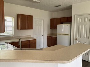 219 Banbury Pl in Kissimmee, FL - Building Photo - Building Photo