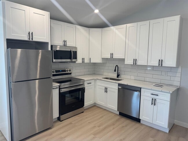 property at 544 Locust Ave