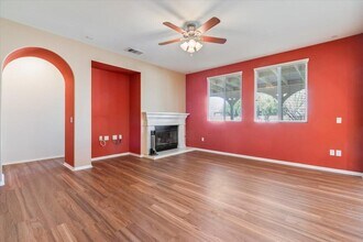 4821 W Ave J4 in Lancaster, CA - Building Photo - Building Photo