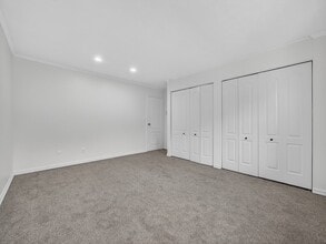 450 Island Rd, Unit 22 in Ramsey, NJ - Building Photo - Building Photo