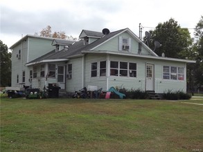 2726 State Route 208 in Walden, NY - Building Photo - Interior Photo