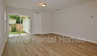 3508 Phyllis St in Jacksonville, FL - Building Photo - Building Photo