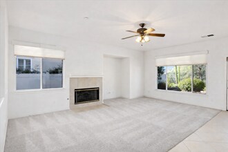 2311 Orchard View Ln in Escondido, CA - Building Photo - Building Photo