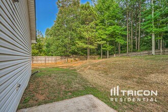 1476 Steam Engine Way NE in Conyers, GA - Building Photo - Building Photo