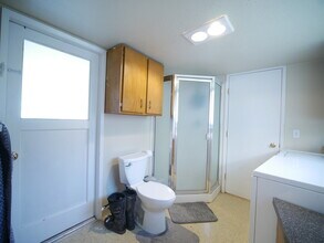 1425 NW Kenny Dr in Pullman, WA - Building Photo - Building Photo