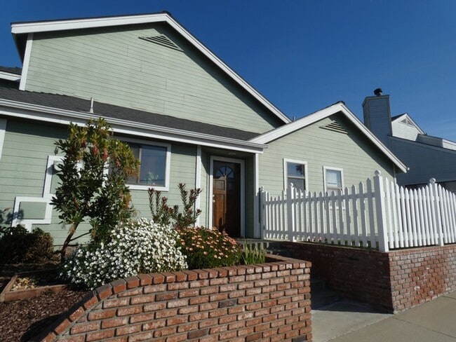 1149 Pacific Pointe Way in Arroyo Grande, CA - Building Photo - Building Photo