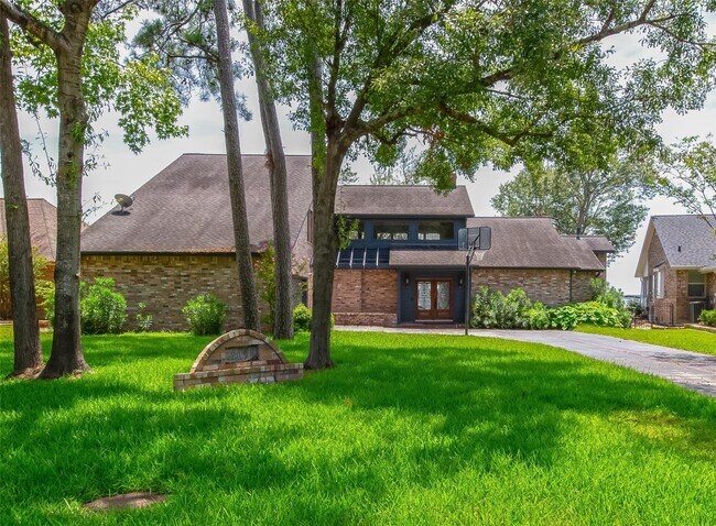 12098 Sagittarius E in Willis, TX - Building Photo - Building Photo