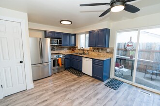 7061 Utica St in Westminster, CO - Building Photo - Building Photo