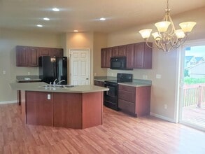 5238 Sacagawea Dr in Billings, MT - Building Photo - Building Photo