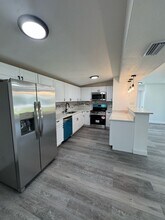 3614 Vasco St in Punta Gorda, FL - Foto de edificio - Building Photo