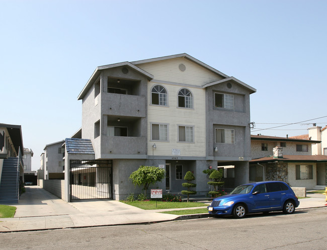 4062 W 129th St in Hawthorne, CA - Building Photo - Building Photo