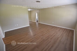 3308 17th Ave W in Bradenton, FL - Foto de edificio - Building Photo