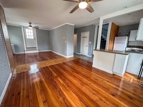 40 Oak Square Ave in Boston, MA - Building Photo - Building Photo