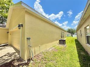 4307 Creeks Run Blvd in Kissimmee, FL - Building Photo - Building Photo