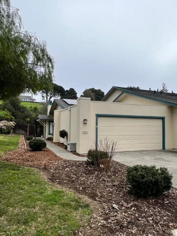 property at 1806 London Dr