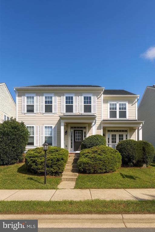 property at 1107 Pickett St