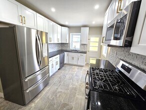 1821 Daly St in Philadelphia, PA - Building Photo - Building Photo