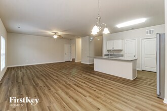 1136 Scarlett Dr in High Point, NC - Building Photo - Building Photo