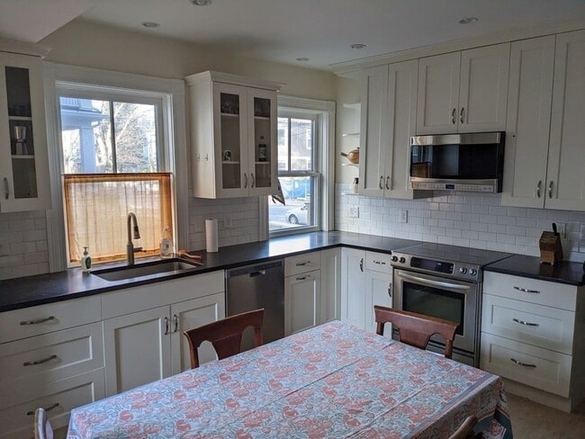 9 Fayette St in Cambridge, MA - Building Photo - Building Photo