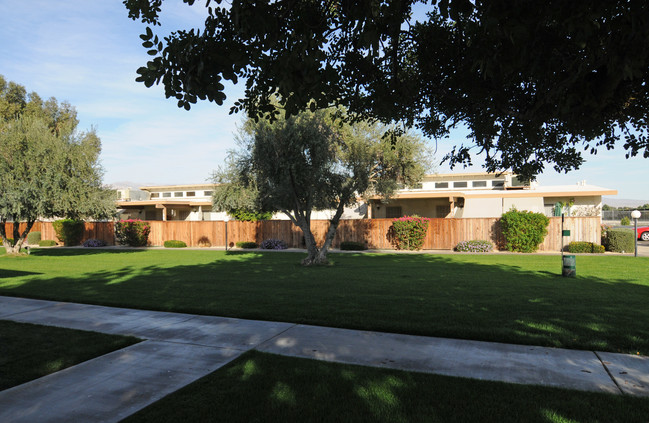 Washington Street Apartments in Bermuda Dunes, CA - Foto de edificio - Building Photo