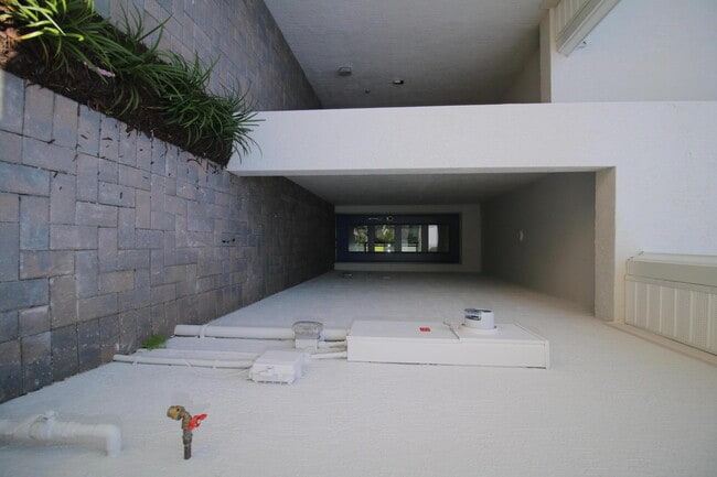 14050 SW Thorens Dr in Port St. Lucie, FL - Building Photo - Building Photo