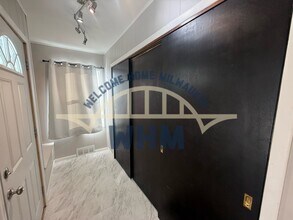 2240 W Lawn Ave in Milwaukee, WI - Building Photo - Building Photo