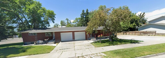 205 N Freeman Ave, Unit 235