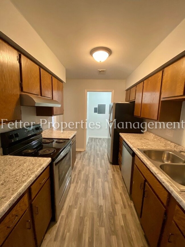 Andrea Court North in Newburgh, IN - Building Photo - Interior Photo