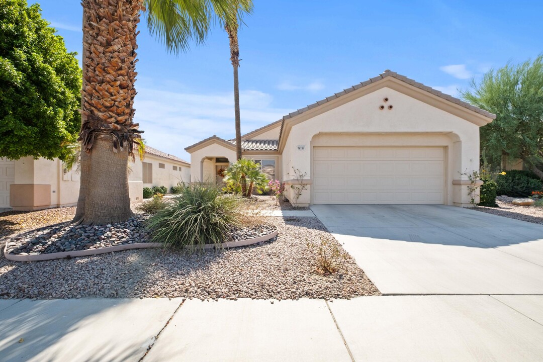 78231 Bovee Cir in Palm Desert, CA - Building Photo