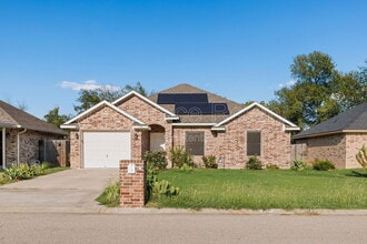 114 Tomahawk Dr in Waco, TX - Building Photo - Building Photo