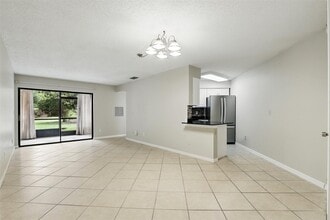 3966 Atrium Dr in Orlando, FL - Building Photo - Building Photo